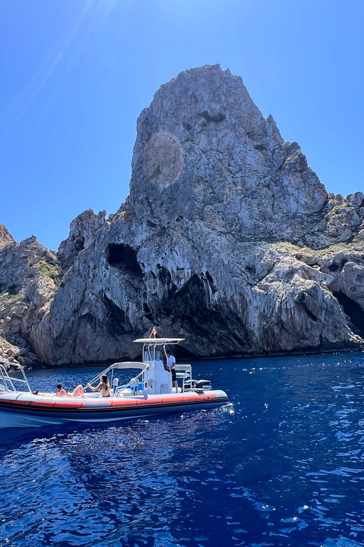 Ibiza: Speed Boat Excursion to Atlantis & Es Vedra W/Snorkel - Scenic Views and Landmarks