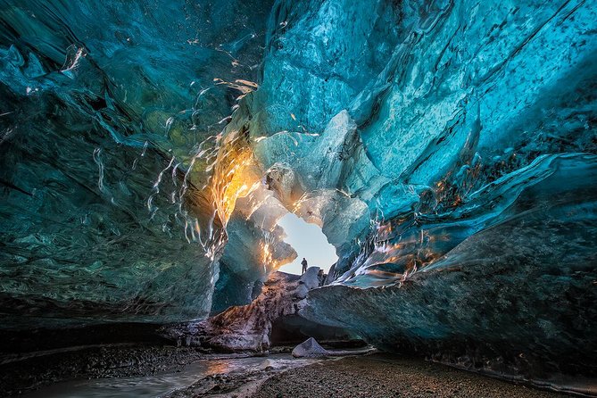 Ice Cave Tour in the Vatnajökull National Park - Ice Cave Exploration