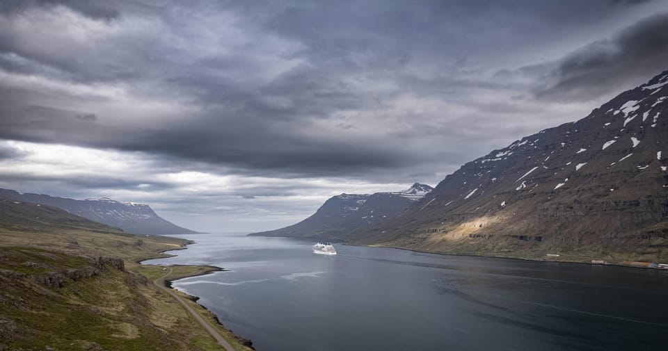 Iceland Food and Nature Challenge Tour - Transportation and Transfers