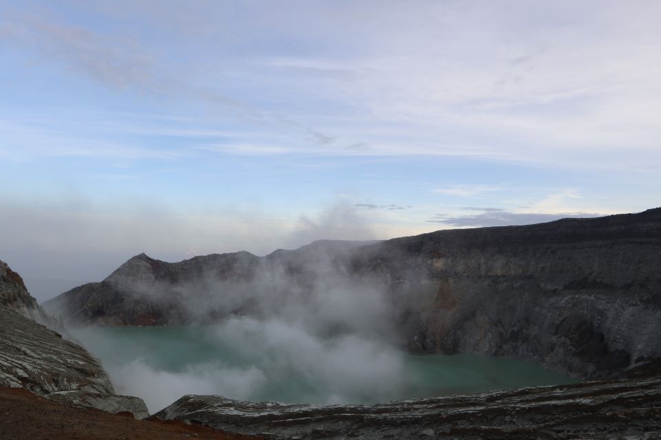 Ijen Volcanic Crater 2-Day Trip Start From Bali - Trekking to the Volcano