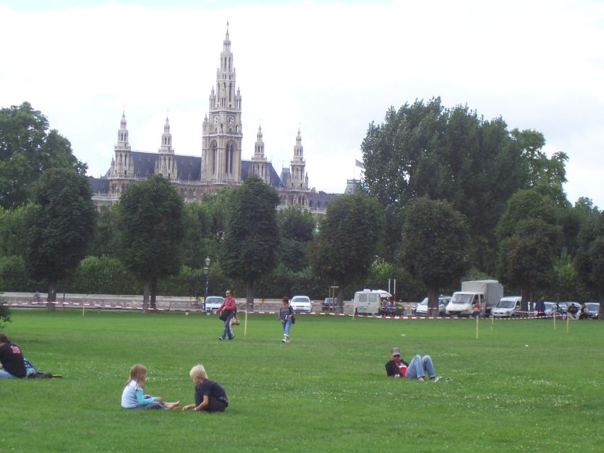 Imperial Vienna: Full-Day Tour From Budapest - Customer Reviews