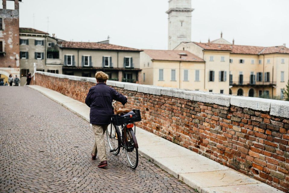 Incredible Verona – Family Walking Tour - Meeting at Ponte Pietra