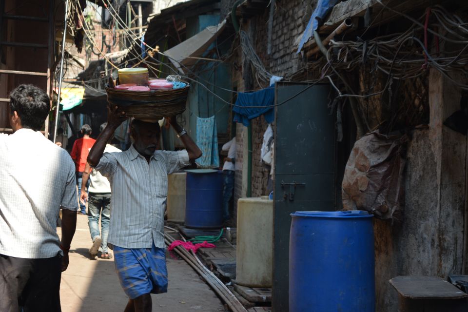 Inside Dharavi: Unveiling Mumbais Slum Culture Tour - Important Participant Information