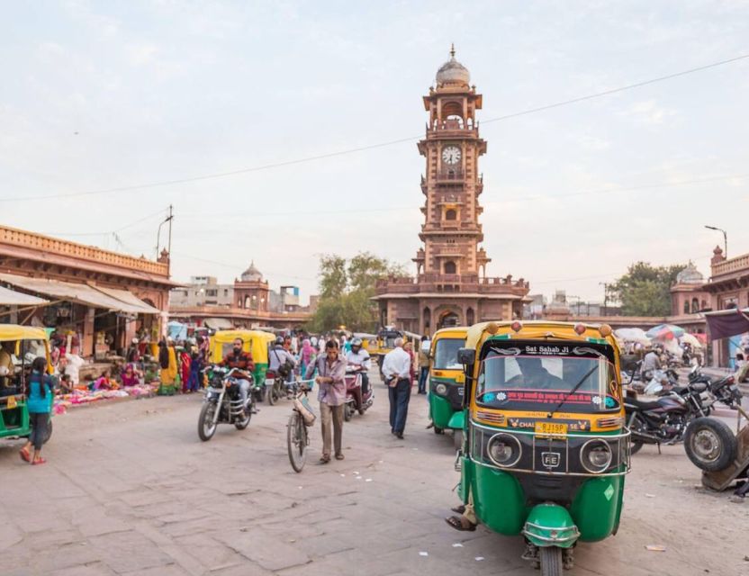 Jaipur: Walking Tour With Shopping - Food and Beverage Delights