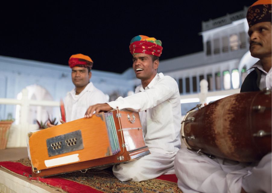 Jaisalmer Desert Safari -Guided Half Day Sightseeing Tour - Traditional Rajasthani Dinner
