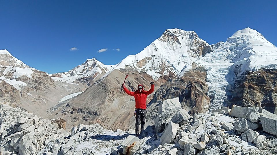 Kanchenjunga Base Camp Trek - Wildlife and Flora Encounter