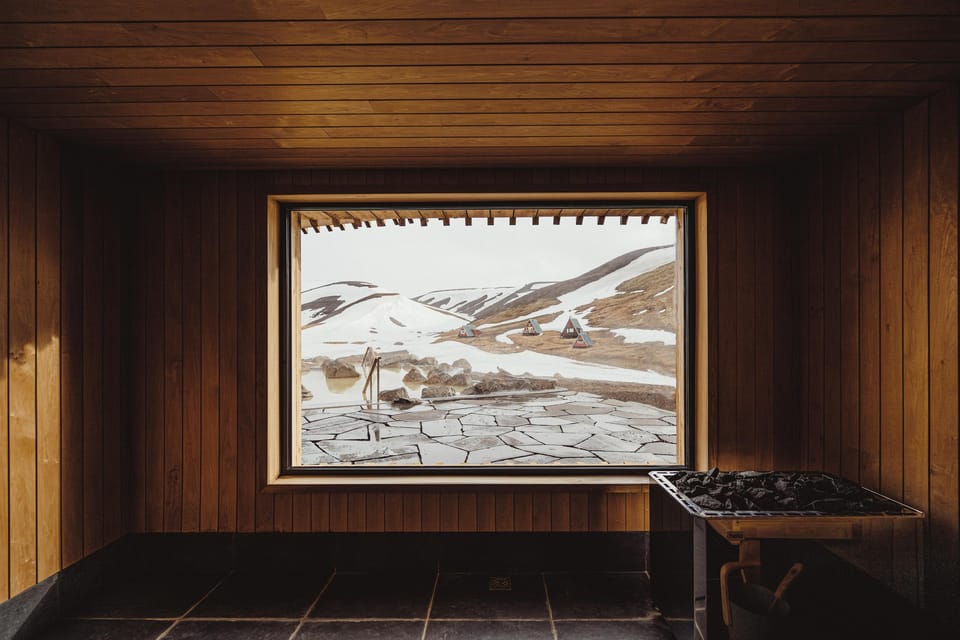 Kerlingarfjöll: Highland Baths Admission - Dining Options