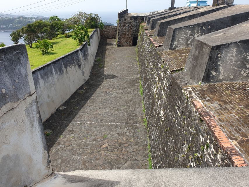 Kingstown: Pirates of the Caribbean Locations Tour W/ Drinks - Important Information for Participants