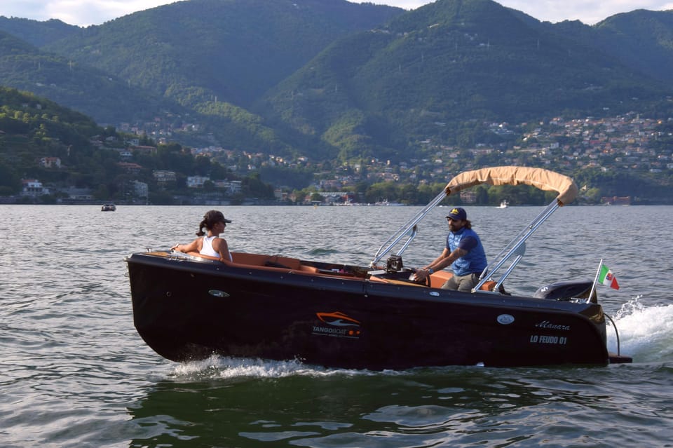 Lake Como: Boat Ride With an Elegant Black Boat - Important Information