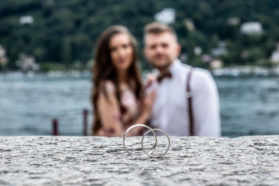 Lake Maggiore: Romantic Couple Photoshooting on the Islands. - Romantic Atmosphere