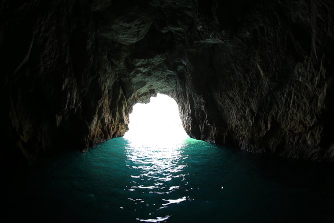 Li Galli Islands and Capri Small Group Boat Tour From Amalfi - Boat Tour Around Capri