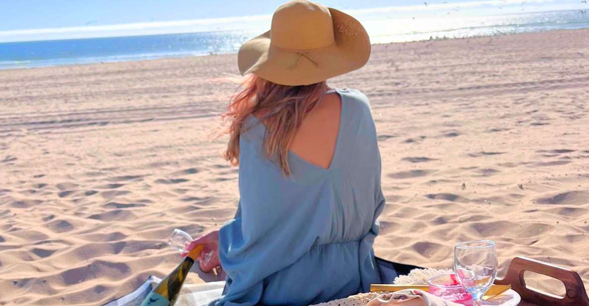 Lisbon: Beach Brunch Picnic With Set-Up and Transfers - Hotel Pick-up and Drop-off