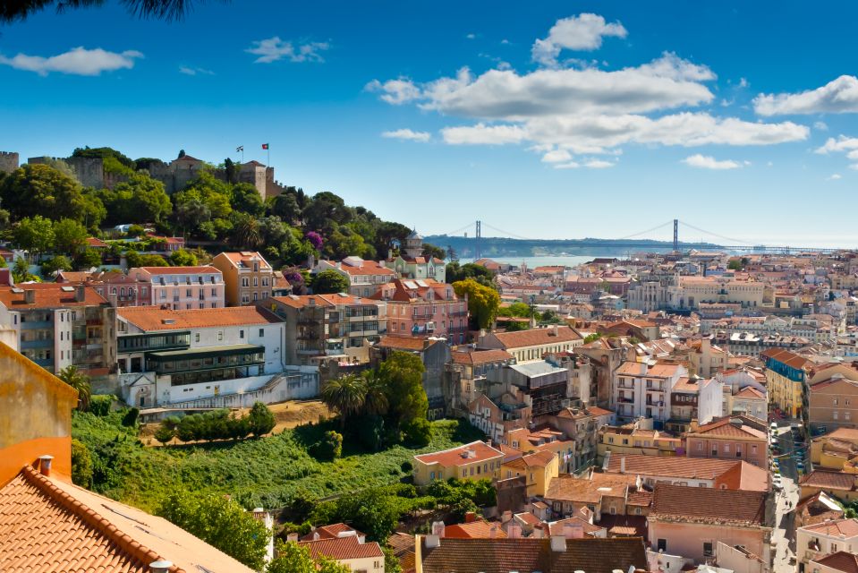 Lisbon: Private Half-Day Tour With Hotel Pickup - Important Information for Participants