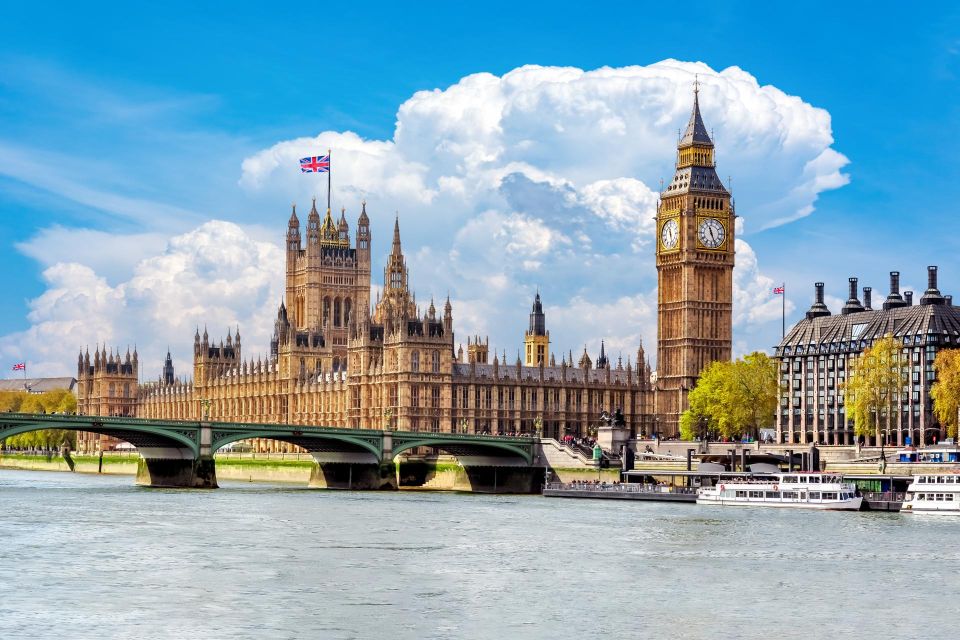 London Westminster Abbey French Tour With Fast-Track Tickets - Meeting Point Details