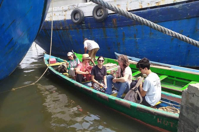 Look at Jakarta Local Experience Tour With Boating - Indonesia National Monument Exploration