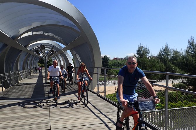 Madrid City Tour | Regular Bike | Reduced Groups - Health and Safety Guidelines