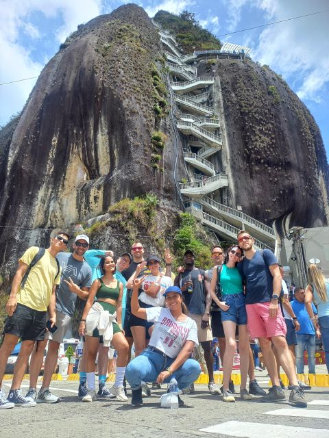 Medellín: Guatapé Tour and Luxury Boat Ride - Customer Ratings