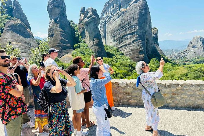 Meteora Panoramic Morning Small Group Tour With Local Guide - Scenic Monasteries