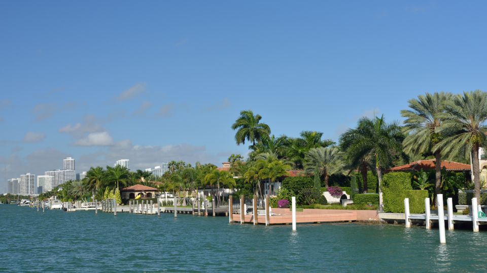 Miami: Celebrity Homes & Millionaire Mansions Boat Tour - Wheelchair Accessibility