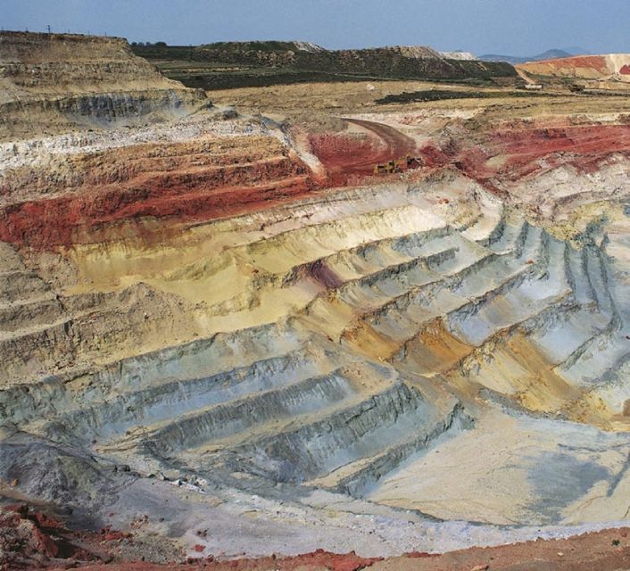 Milos: Geology and Mining Tour - Historical Significance of Milos