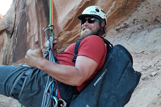 Moab Rappeling Adventure: Medieval Chamber Slot Canyon - Scenic Highlights of the Canyon