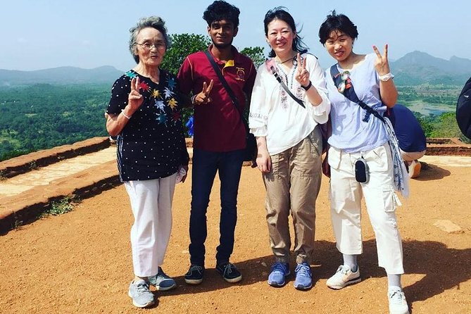 Most Popular Round Tour in Sri Lanka - Historical Attractions