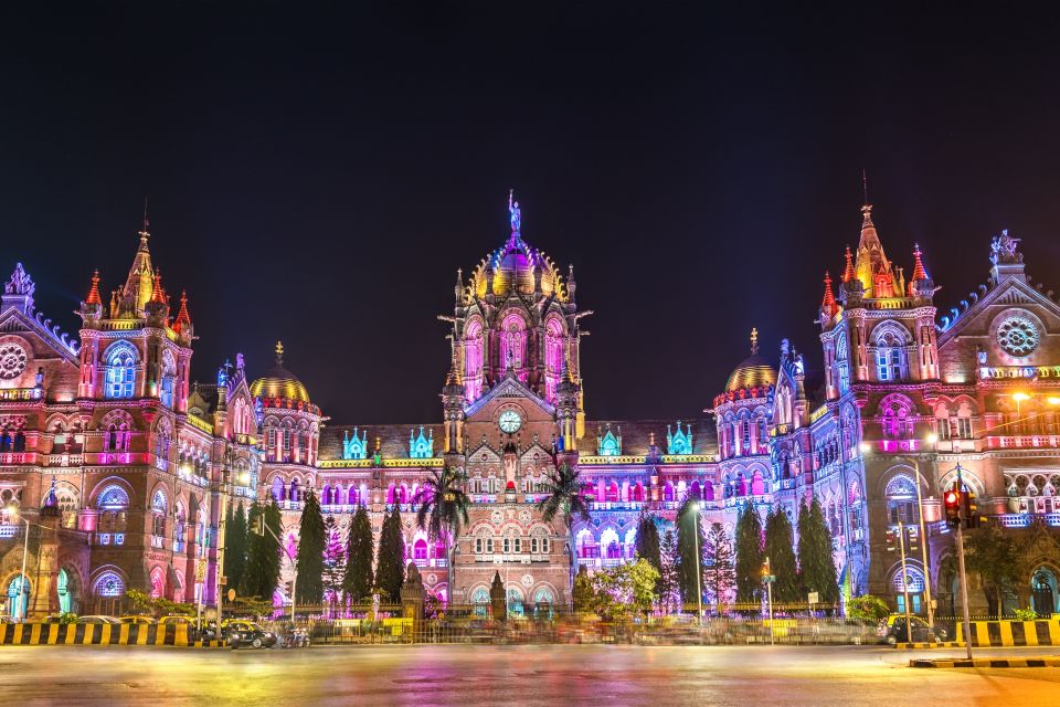 Mumbai: Full-Day Private City Tour With Guide and Transfer - Local Experiences and Markets