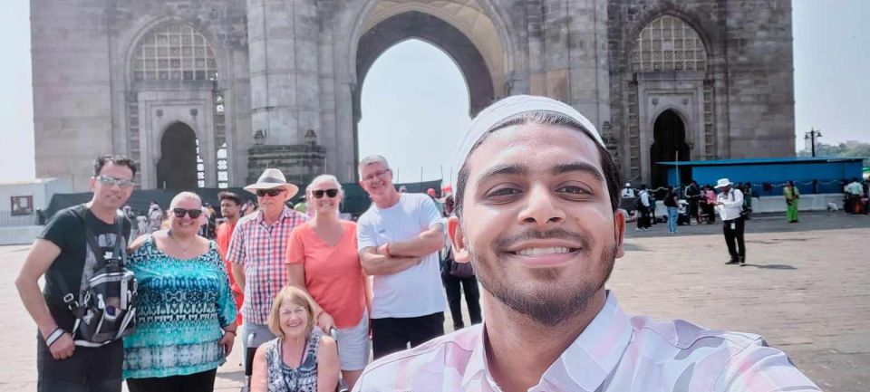 Mumbai: Unique Heritage Walking Tour of South Mumbai Fort - Meeting and Starting Point