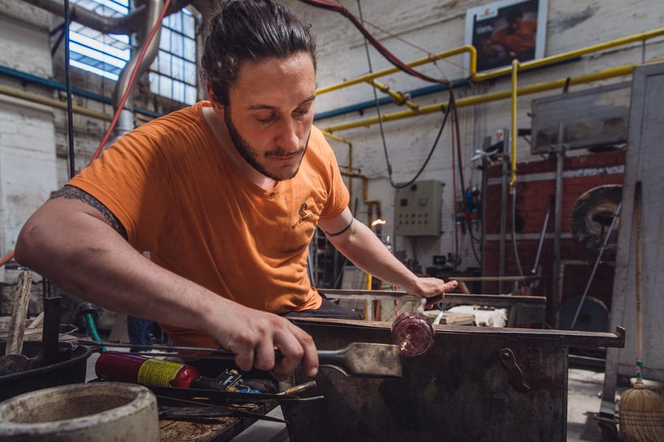 Murano: Glassblowing Workshop for Beginners - Accessibility Considerations