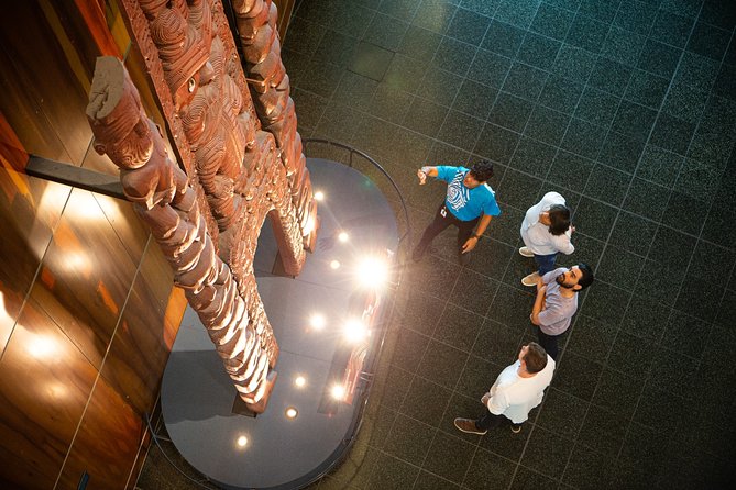 Museum of New Zealand Te Papa: Mana Māori Tour - Visitor Experience