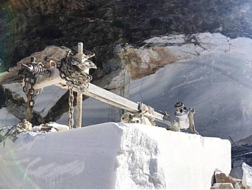 Naxos: Private Marble Quarry Visit and Sculpting Workshop - Traditional Lunch in Apiranthos