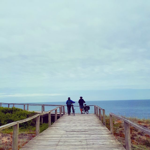 Nazaré: Beaches of Nazaré Guided E-Bike Tour - Included in Tour