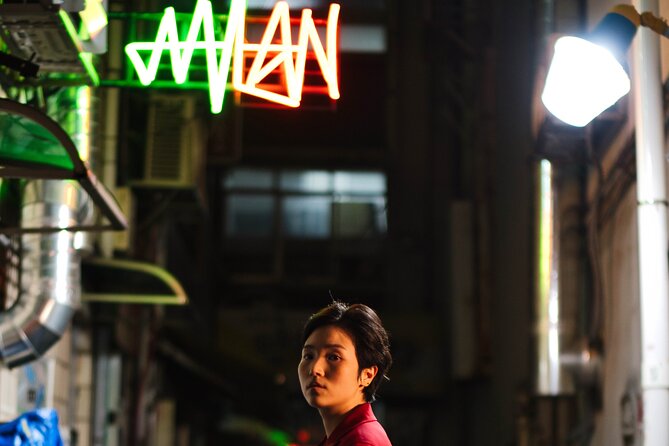 Neon Nights Hands-on Photography Class - Booking Process