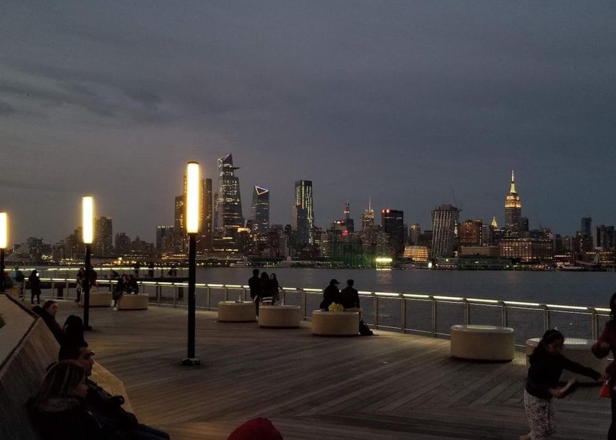 New York City Night Views - a Panoramic Hop-On-Hop-Off Tour - Admiring the Empire State Building