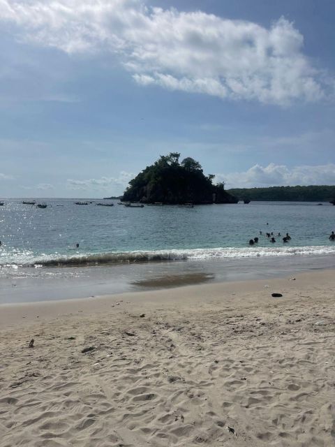 Nusa Penida: West Island Day Tour With Lunch And Snorkelling - Broken Beach and Angels Billabong