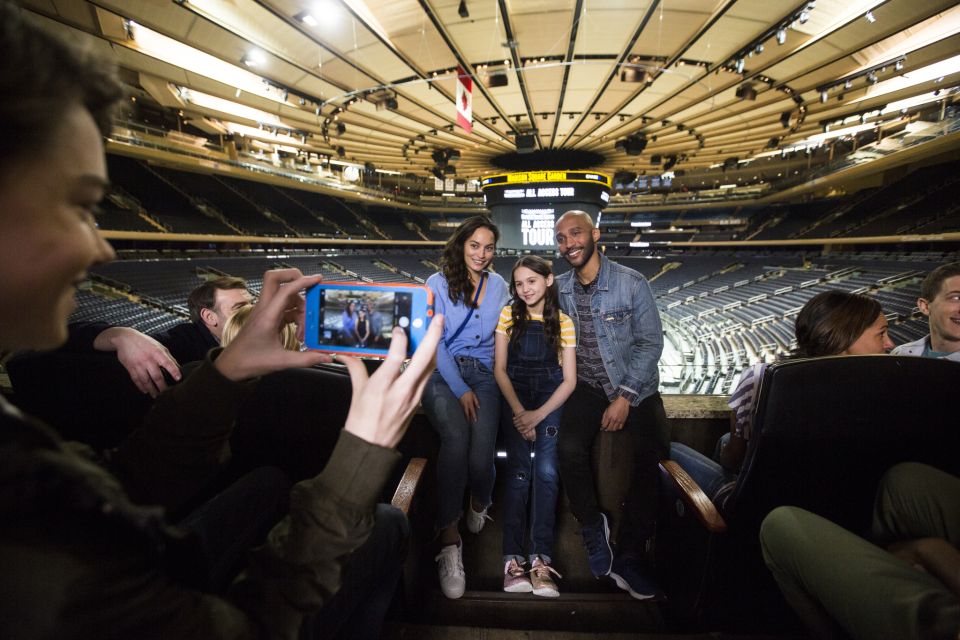 NYC: Madison Square Garden Tour Experience - Basketball, Ice Rink, and Staging