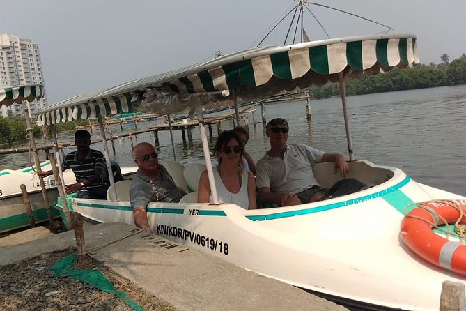 One Hour Backwater Tour and Tuk Tuk Tour in Kochi With Pickup - Pricing Details