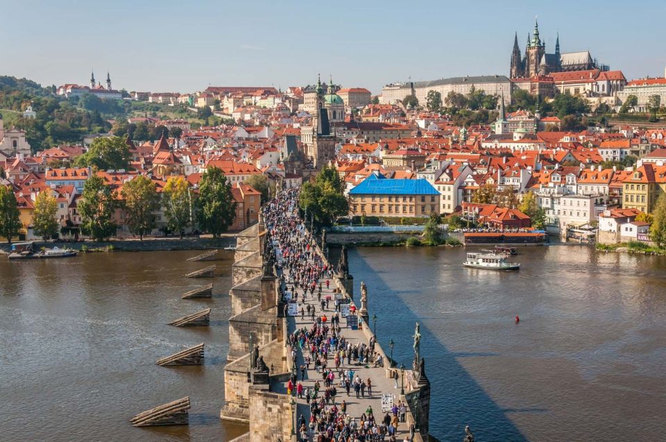 One Way Private Transfer Passau to Prague via ČEský Krumlov - Frequently Asked Questions