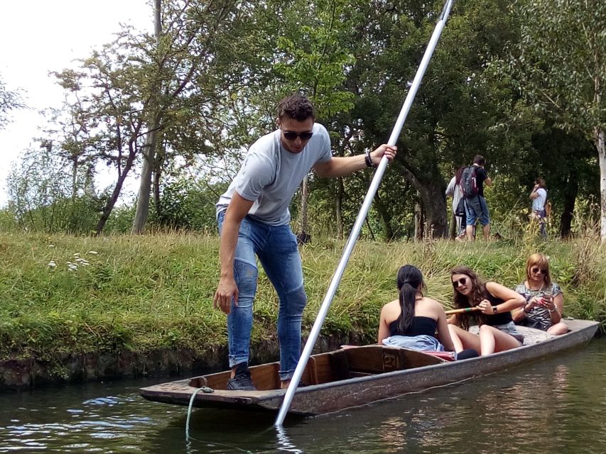 Oxford: Chauffeured Punting River With Optional Walking Tour - Important Information