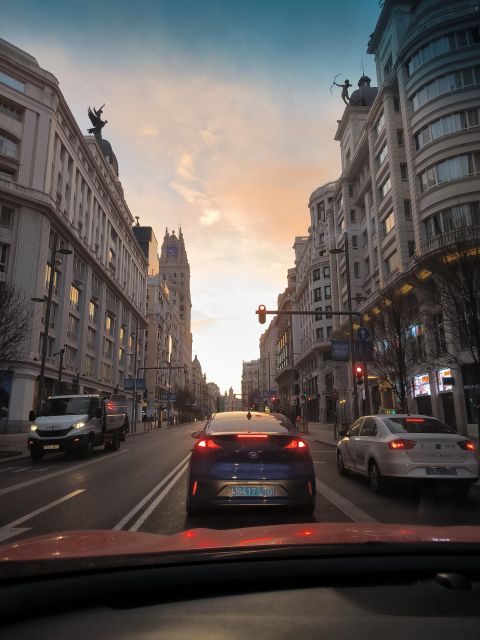 Panoramic Tour of Madrid With Private Guide and Private Car - Languages and Availability