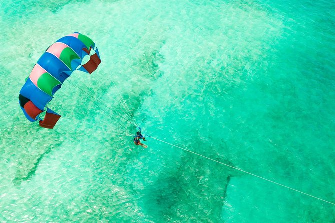 Parasailing Adventure From Providenciales in Turks and Caicos - Accessibility and Health Considerations