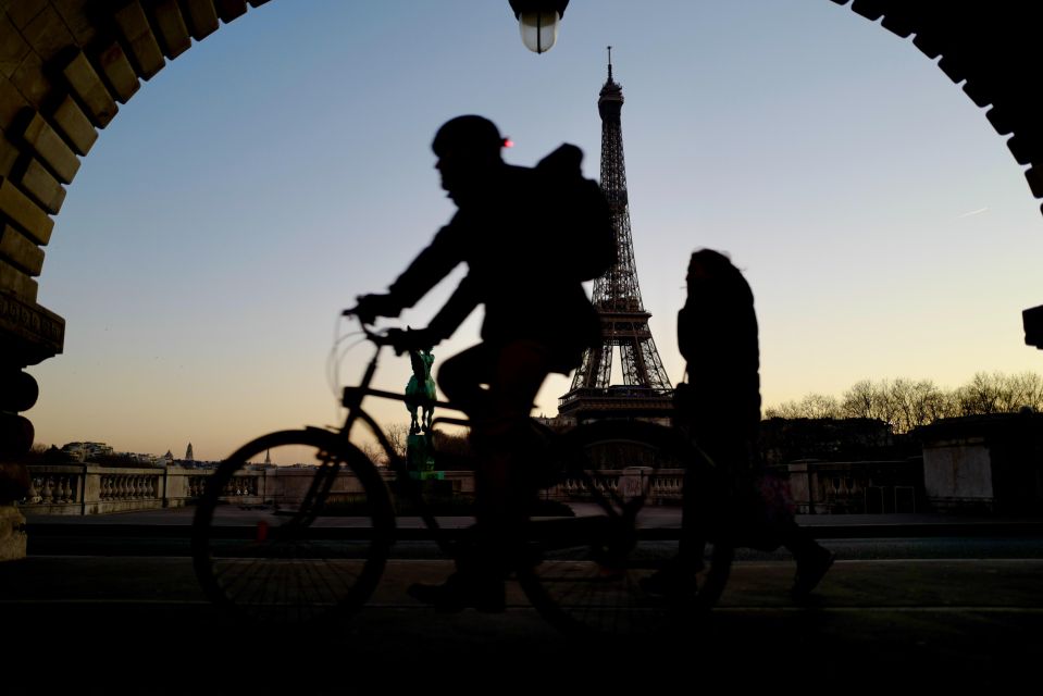 Paris E-Bike Private Tour: Discover the City in 3-hours - Customer Feedback