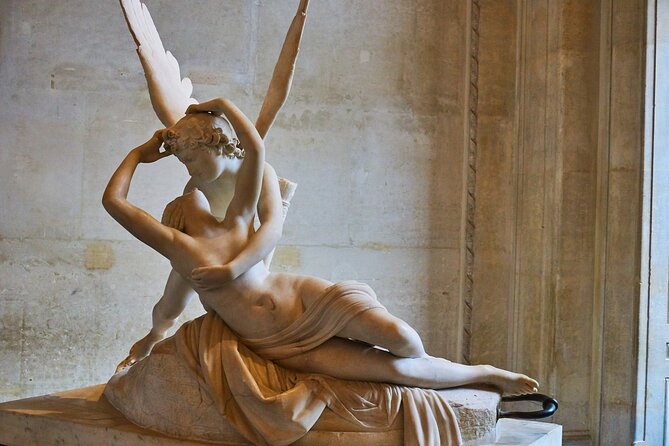 Paris Louvre Small Group Tour With Pre-Reserved Tickets - Highlights of the Tour