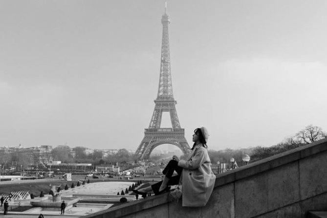 Paris Photoshoot Tour With Professional Photographer - Experience Level and Accessibility