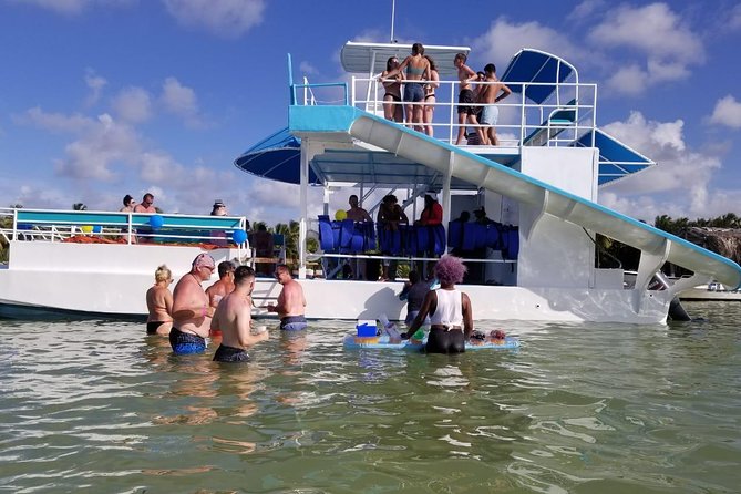 Party Boat in Punta Cana - Booze Cruse - Pricing and Booking Information