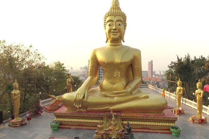 Pattaya Viewpoint, Big Buddha & Floating Market With Lunch - Dining Experience at Floating Market