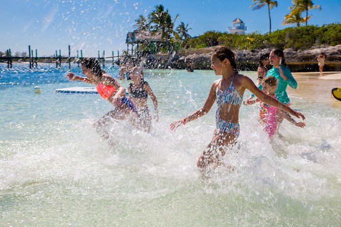 Pearl Island Bahamas Beach Escape With Lunch - Beach Amenities and Facilities