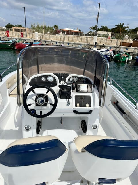 Polignano a Mare: Private Coastal Cruise With Prosecco - Essential Information