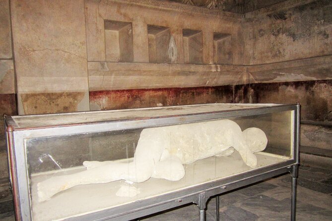 Pompeii Skip-The-Line Private Tour With Guided Visit - Cancellation Policy
