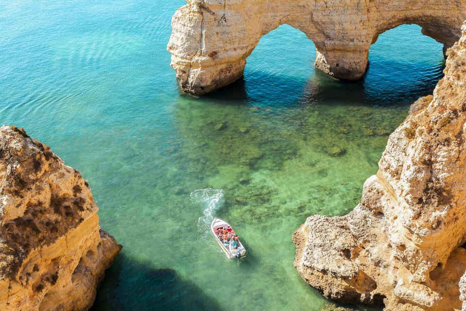 Portimão: Benagil Cave and Praia De Marinha Boat Tour - What to Bring